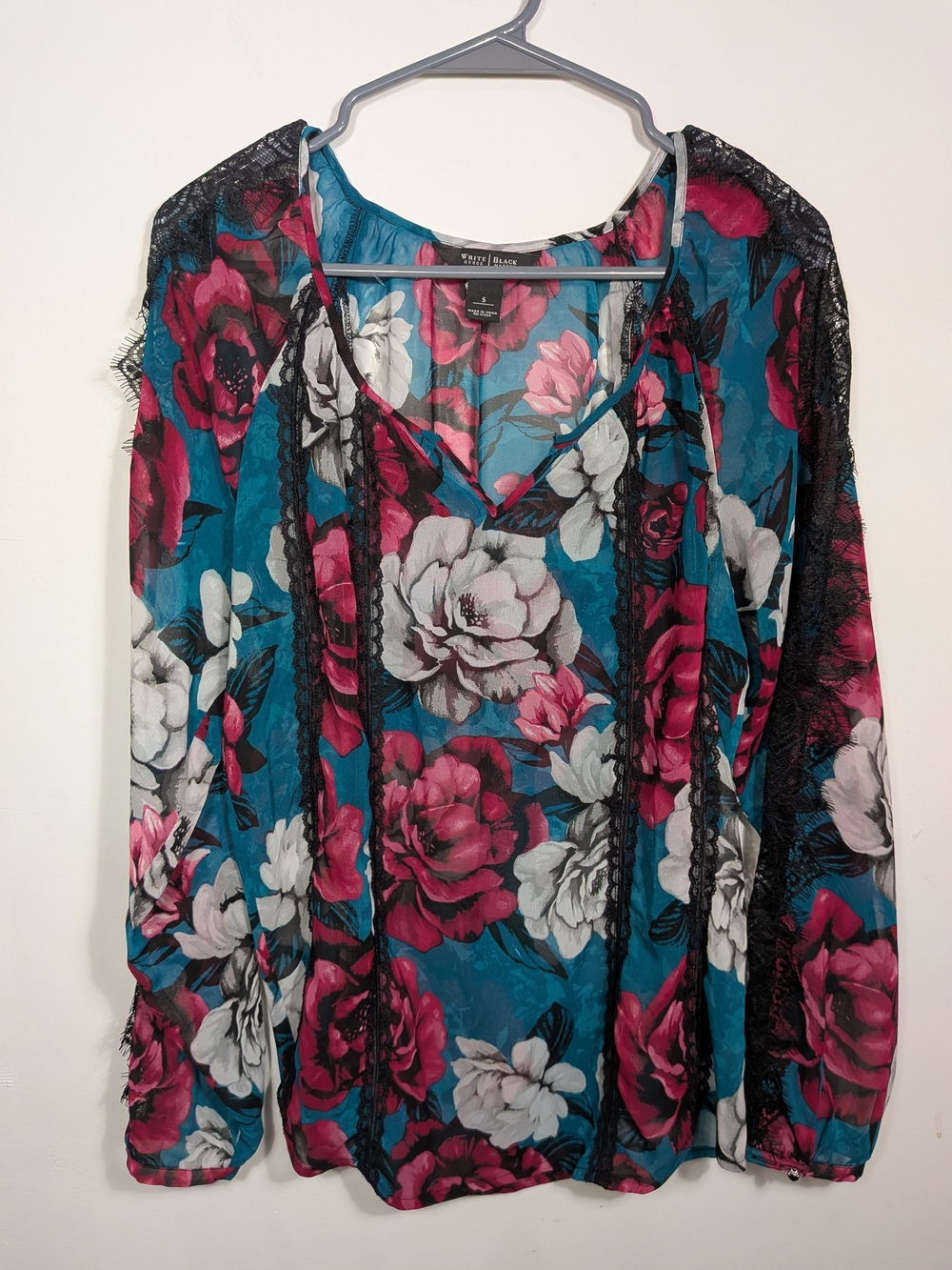 White House Black Market Semi-Sheer Floral Floral Lace Trim Long Sleeve Blouse